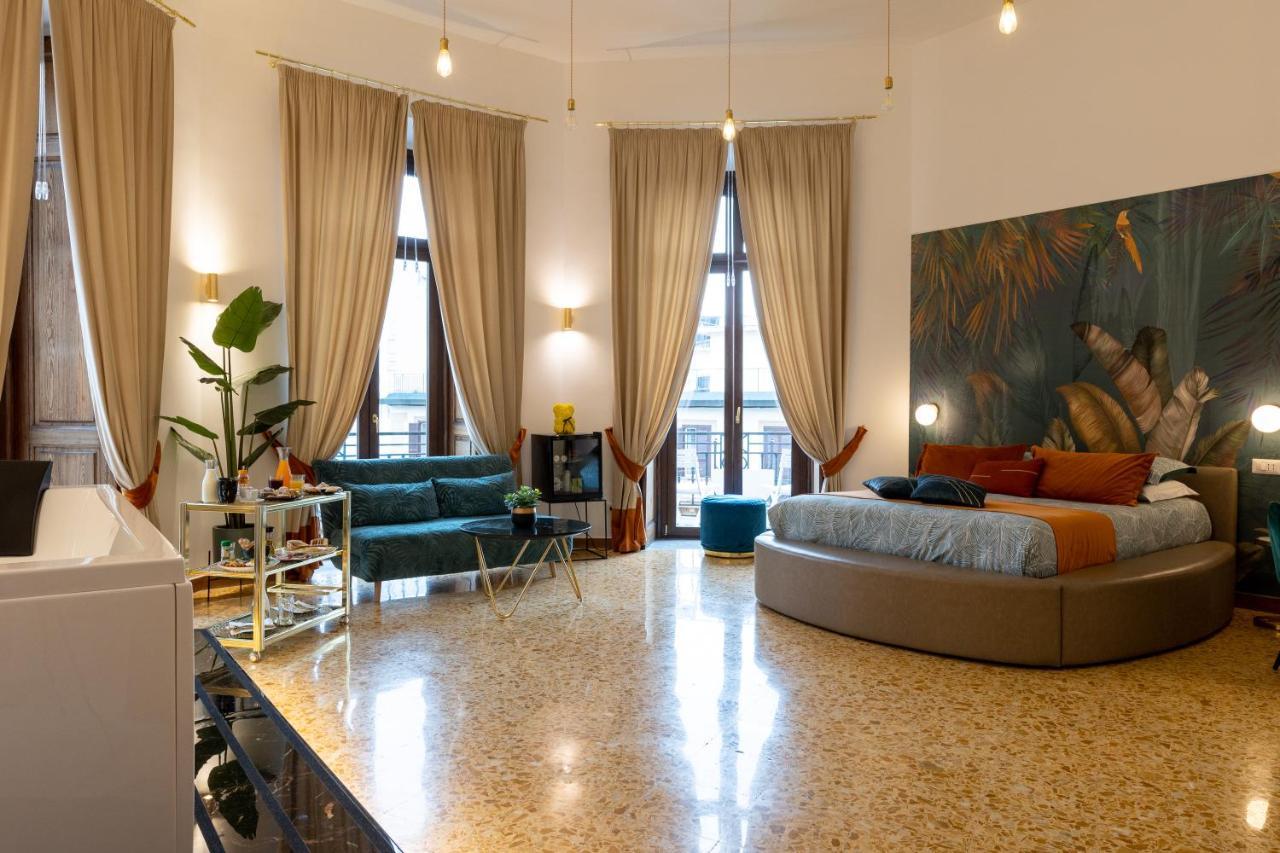 La Lepre Felice-Bovio Hotel Napoli Ngoại thất bức ảnh